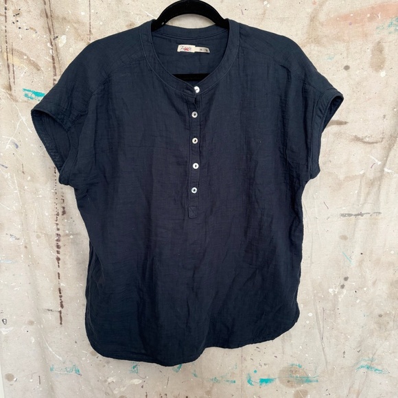 Faherty Desmond Dream Cotton Gauze Top - Picture 2 of 5